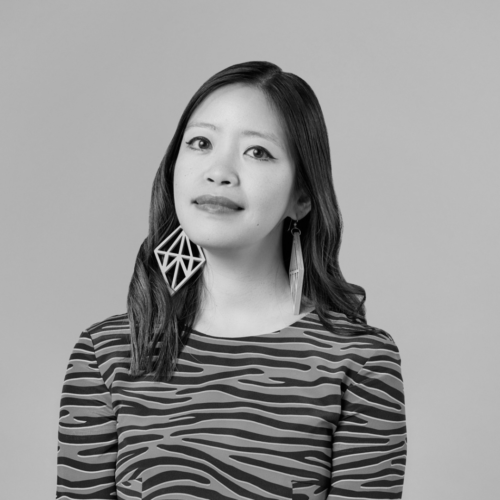 headshot of poet Jane Wong