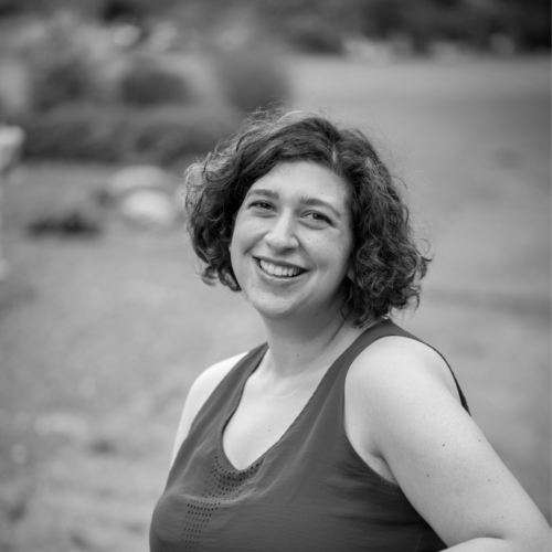 headshot of poet Jen Jabaily-Blackburn