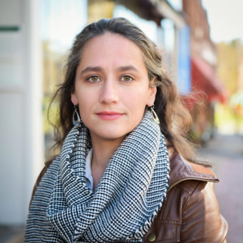 Headshot of poet Naila Moreira