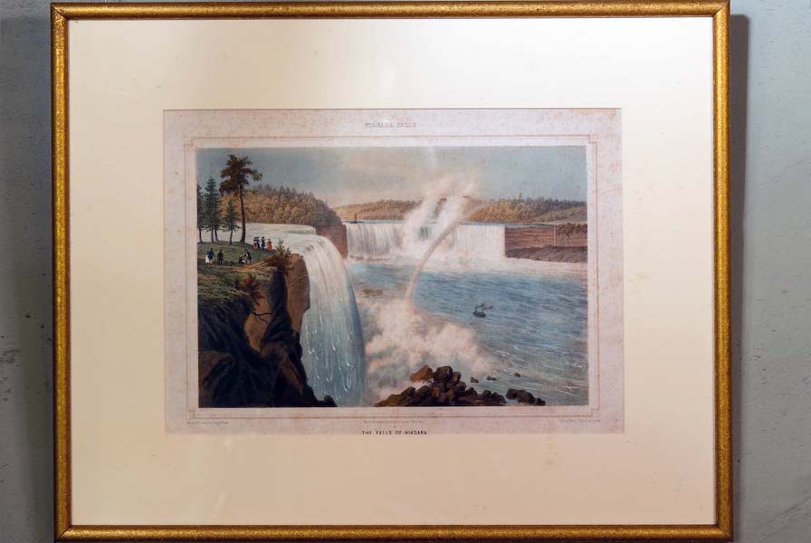 Print labeled "Horseshoe Fall." People in old fashioned clothes gather before a pool. On the far shore is a wide waterfall